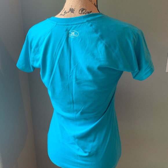 Under Armour - Semi Fitted Heat Gear T shirt - Picture 2 of 5